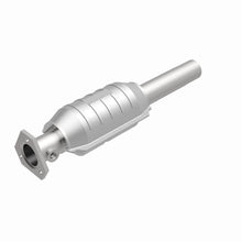 Load image into Gallery viewer, MagnaFlow Exhaust Products 22917 Standard Grade Direct-Fit Catalytic Converter for Select Volkswagen Golf, Volkswagen Jetta