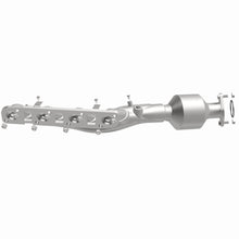 Load image into Gallery viewer, MagnaFlow Exhaust Products 290035 OEM Grade Manifold Catalytic Converter for Select INFINITI QX80, Nissan Armada, Nissan NV2500, Nissan NV3500, Nissan TITAN, Nissan TITAN XD