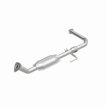 Load image into Gallery viewer, MagnaFlow Exhaust Products 24404 HM Grade Direct-Fit Catalytic Converter for Select Toyota Tundra