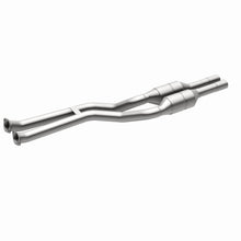 Load image into Gallery viewer, MagnaFlow Exhaust Products 24510 HM Grade Direct-Fit Catalytic Converter for Select BMW 325Ci, BMW 325i
