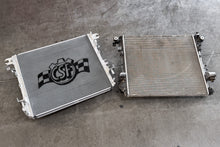 Load image into Gallery viewer, CSF Cooling - Racing &amp; High Performance Division 7340 Jeep Wrangler (JL) &amp; Gladiator (JT) Heavy-Duty All-Aluminum Radiator for Select Jeep Gladiator, Jeep Wrangler