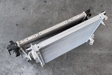 Load image into Gallery viewer, CSF Cooling - Racing &amp; High Performance Division 7340 Jeep Wrangler (JL) &amp; Gladiator (JT) Heavy-Duty All-Aluminum Radiator for Select Jeep Gladiator, Jeep Wrangler