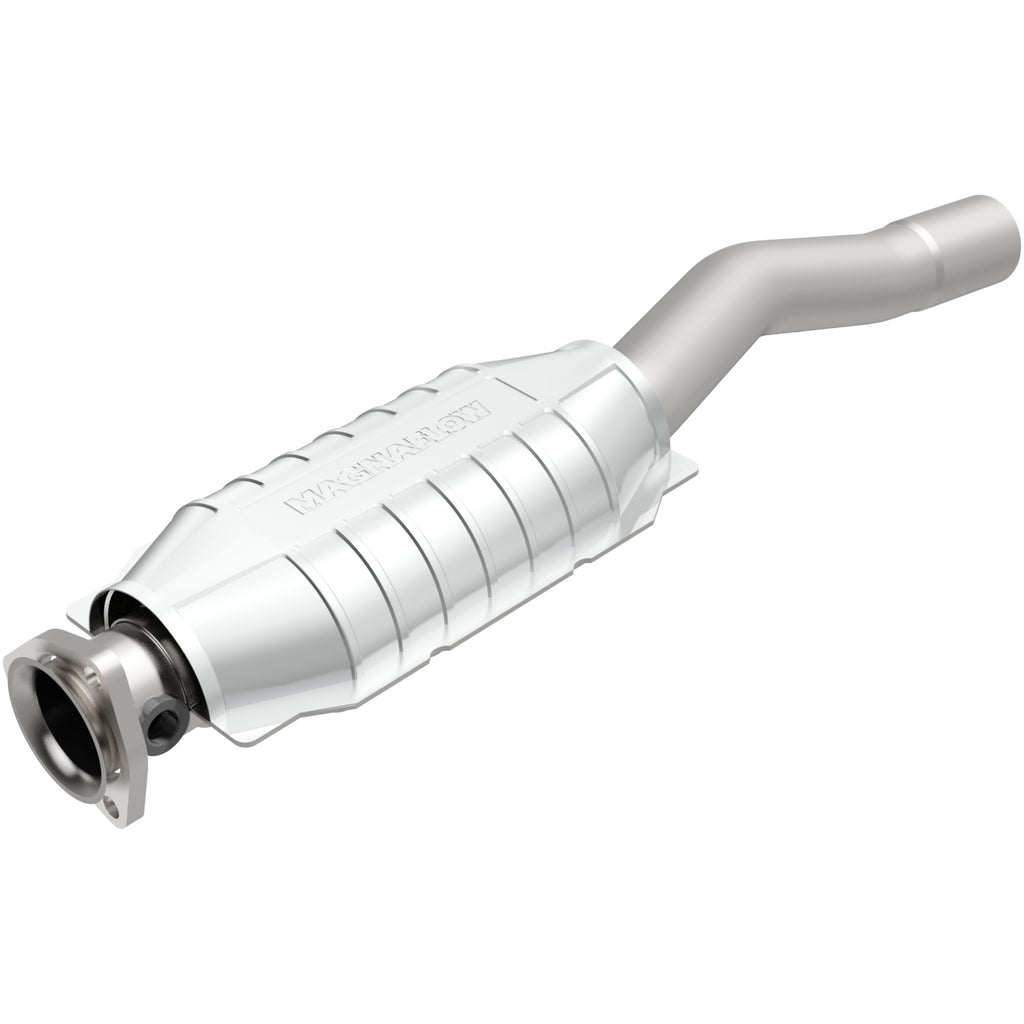 MagnaFlow Exhaust Products 23949 Standard Grade Direct-Fit Catalytic Converter for Select Volvo 740, Volvo 745, Volvo 760, Volvo 940