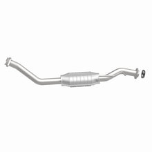 Load image into Gallery viewer, MagnaFlow Exhaust Products 3391376 California CARB Direct-Fit Catalytic Converter for Select Ford Ranger