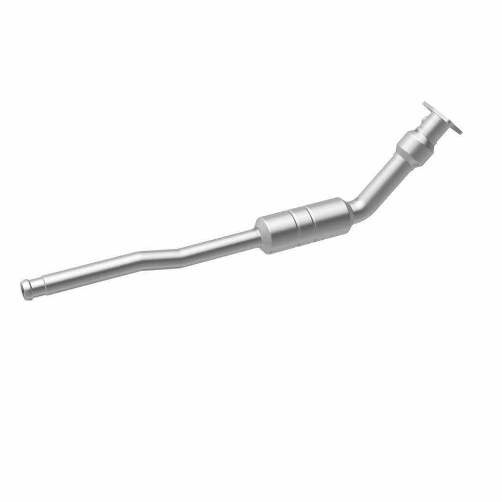 MagnaFlow Exhaust Products 4481299 California CARB Direct-Fit Catalytic Converter for Select Volvo S70, Volvo V70