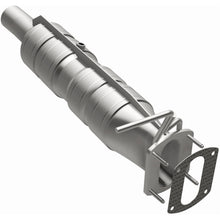 Load image into Gallery viewer, MagnaFlow Exhaust Products 280435 OEM Grade Direct-Fit Catalytic Converter for Select Ford F-53 Motorhome Chassis, Ford F-59 Commercial Stripped Chassis