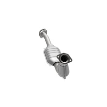 Load image into Gallery viewer, MagnaFlow Exhaust Products 23332 HM Grade Direct-Fit Catalytic Converter for Select Ford Crown Victoria, Lincoln Town Car, Mercury Grand Marquis