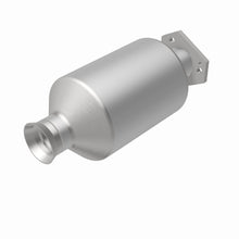 Load image into Gallery viewer, MagnaFlow Exhaust Products 3391916 California CARB Direct-Fit Catalytic Converter for Select Volkswagen Vanagon