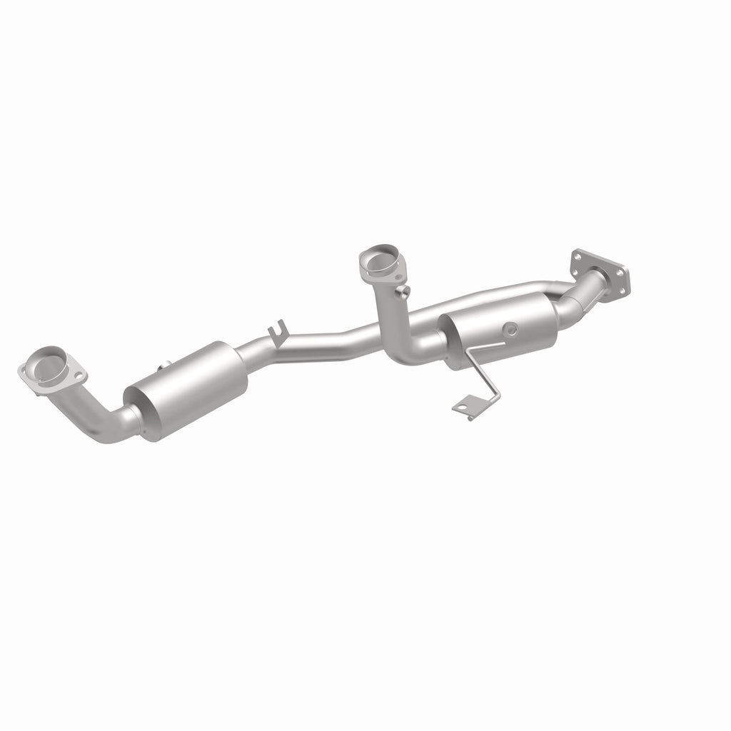 MagnaFlow Exhaust Products 4551079 California CARB Direct-Fit Catalytic Converter for Select Ford Freestar, Mercury Monterey