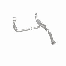 Load image into Gallery viewer, MagnaFlow Exhaust Products 4451211 California CARB Direct-Fit Catalytic Converter for Select Chevrolet Express 1500, Chevrolet Express 2500, GMC Savana 1500, GMC Savana