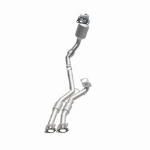 Load image into Gallery viewer, MagnaFlow Exhaust Products 5582647 California CARB Manifold Catalytic Converter for Select Cadillac SRX