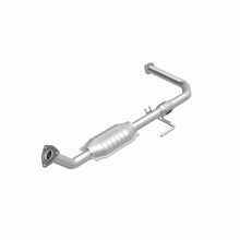 Load image into Gallery viewer, MagnaFlow Exhaust Products 24404 HM Grade Direct-Fit Catalytic Converter for Select Toyota Tundra