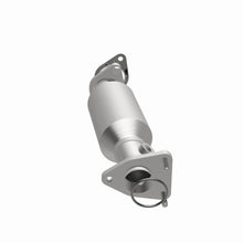 Load image into Gallery viewer, MagnaFlow Exhaust Products 52668 OEM Grade Direct-Fit Catalytic Converter for Select Nissan Frontier, Nissan NV1500, Nissan NV2500, Nissan NV3500, Nissan Pathfinder, Nissan Xterra, Suzuki Equator