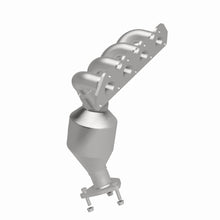 Load image into Gallery viewer, MagnaFlow Exhaust Products 51062 OEM Grade Manifold Catalytic Converter for Select Chevrolet Aveo, Chevrolet Aveo5, Pontiac G3, Pontiac G3 Wave, Suzuki Swift+