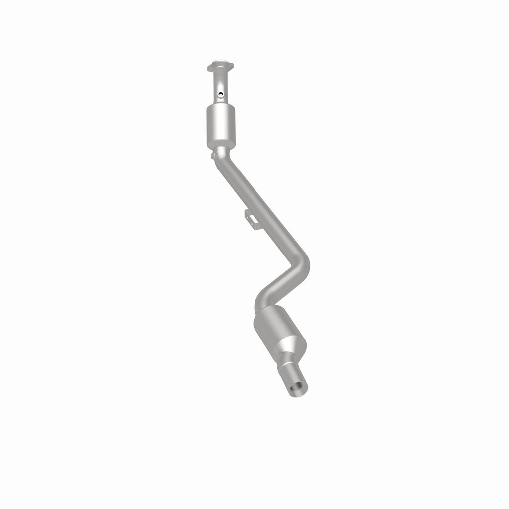 MagnaFlow Exhaust Products 49806 OEM Grade Direct-Fit Catalytic Converter for Select Mercedes-Benz C240, Mercedes-Benz C32 AMG, Mercedes-Benz C320, Mercedes-Benz CLK320