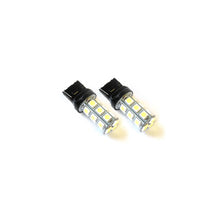 Load image into Gallery viewer, 7440-5050-Led-18-Chip-Bulbs-(Green)-(Pair)