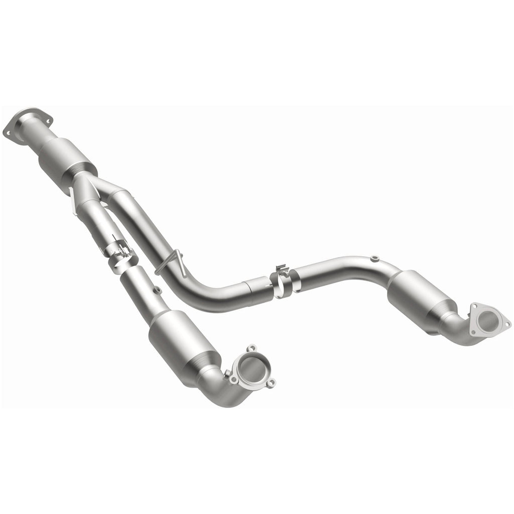 MagnaFlow Exhaust Products 5582812 California CARB Direct-Fit Catalytic Converter for Select Chevrolet Silverado HD, Chevrolet Silverado HD, GMC Sierra HD, GMC Sierra HD