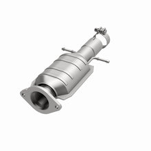 Load image into Gallery viewer, MagnaFlow Exhaust Products 51913 OEM Grade Direct-Fit Catalytic Converter for Select Chevrolet Malibu, Pontiac G6, Saturn Aura