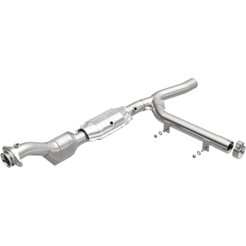 MagnaFlow Exhaust Products 447178 California CARB Direct-Fit Catalytic Converter for Select Ford E-150 Econoline, Ford E-150 Econoline Club Wagon, Ford Expedition, Ford F-150, Ford F-250