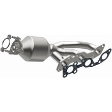 Load image into Gallery viewer, MagnaFlow Exhaust Products 447197 California CARB Manifold Catalytic Converter for Select Nissan Frontier