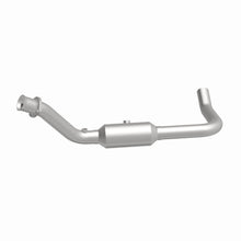 Load image into Gallery viewer, MagnaFlow Exhaust Products 5451651 California CARB Direct-Fit Catalytic Converter for Select Chrysler Aspen, Dodge Durango