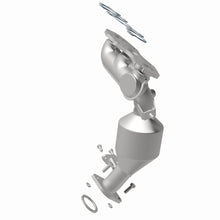 Load image into Gallery viewer, MagnaFlow Exhaust Products 52018 OEM Grade Manifold Catalytic Converter for Select Lexus RX450h, Toyota Highlander