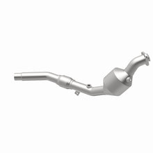 Load image into Gallery viewer, MagnaFlow Exhaust Products 24128 HM Grade Direct-Fit Catalytic Converter for Select Land Rover Freelander