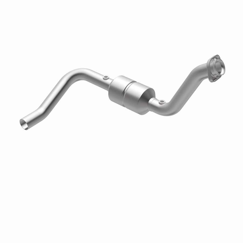 MagnaFlow Exhaust Products 49497 OEM Grade Direct-Fit Catalytic Converter for Select Dodge Durango
