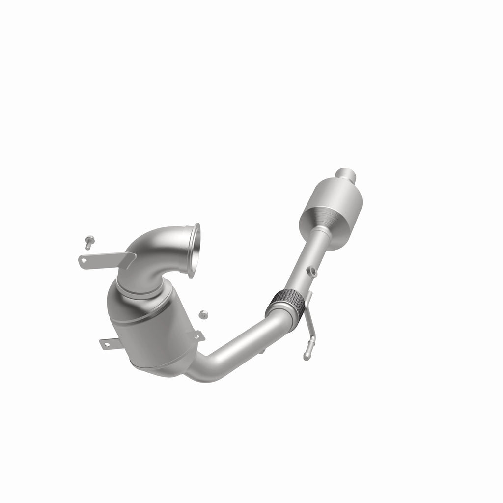 MagnaFlow Exhaust Products 280340 OEM Grade Direct-Fit Catalytic Converter for Select Volkswagen Jetta