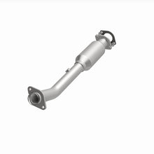 Load image into Gallery viewer, MagnaFlow Exhaust Products 5592218 California CARB Direct-Fit Catalytic Converter for Select INFINITI QX56, Nissan Armada, Nissan TITAN