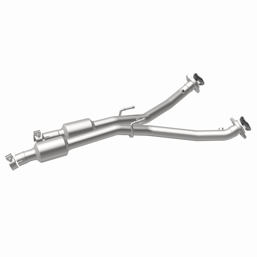 MagnaFlow Exhaust Products 557969 California CARB Direct-Fit Catalytic Converter for Select Cadillac CTS
