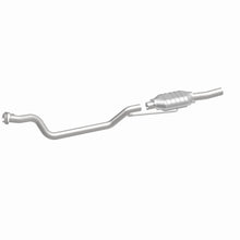 Load image into Gallery viewer, MagnaFlow Exhaust Products 93301 Standard Grade Direct-Fit Catalytic Converter for Select Ford E-150 Econoline, Ford E-150 Econoline Club Wagon, Ford E-250 Econoline, Ford E-250 Econoline Club Wagon, Ford E-350 Econoline, Ford E-350 Econoline Club Wagon,