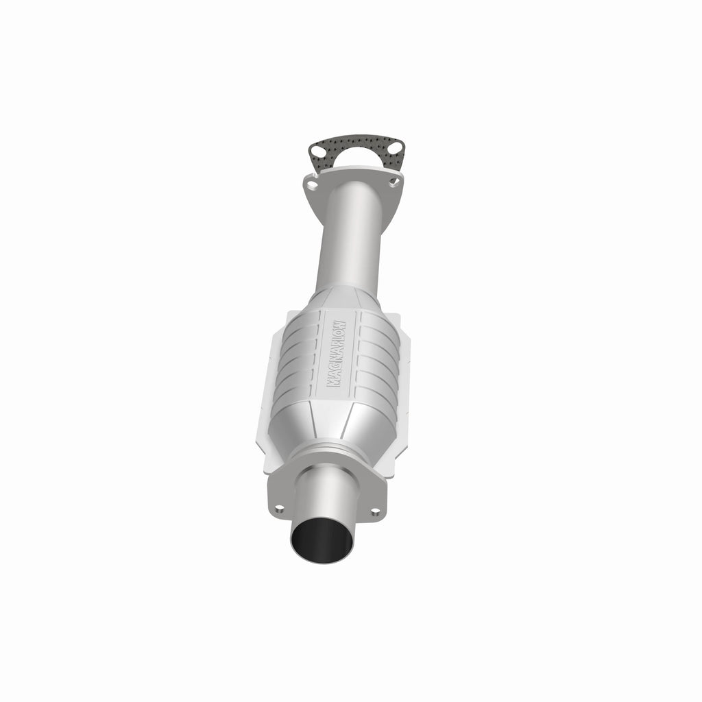 MagnaFlow Exhaust Products 93483 Standard Grade Direct-Fit Catalytic Converter for Select Chevrolet S10, GMC Sonoma