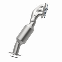 Load image into Gallery viewer, MagnaFlow Exhaust Products 5531983 California CARB Manifold Catalytic Converter for Select Lexus IS250
