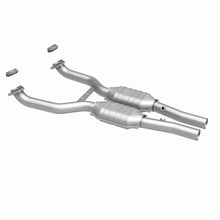 Load image into Gallery viewer, MagnaFlow Exhaust Products 4481988 California CARB Direct-Fit Catalytic Converter for Select Chevrolet Corvette