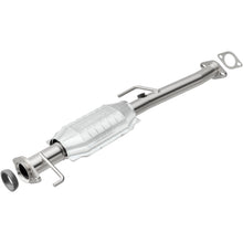 Load image into Gallery viewer, MagnaFlow Exhaust Products 22626 HM Grade Direct-Fit Catalytic Converter for Select Chevrolet Tracker, Geo Tracker, Suzuki Sidekick, Suzuki X-90