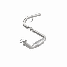 Load image into Gallery viewer, MagnaFlow Exhaust Products 93601 HM Grade Direct-Fit Catalytic Converter for Select Cadillac Escalade, Cadillac Escalade ESV, Cadillac Escalade EXT, Chevrolet Silverado 1500, Chevrolet Silverado Classic, Chevrolet Suburban 1500, GMC Sierra 1500, GMC