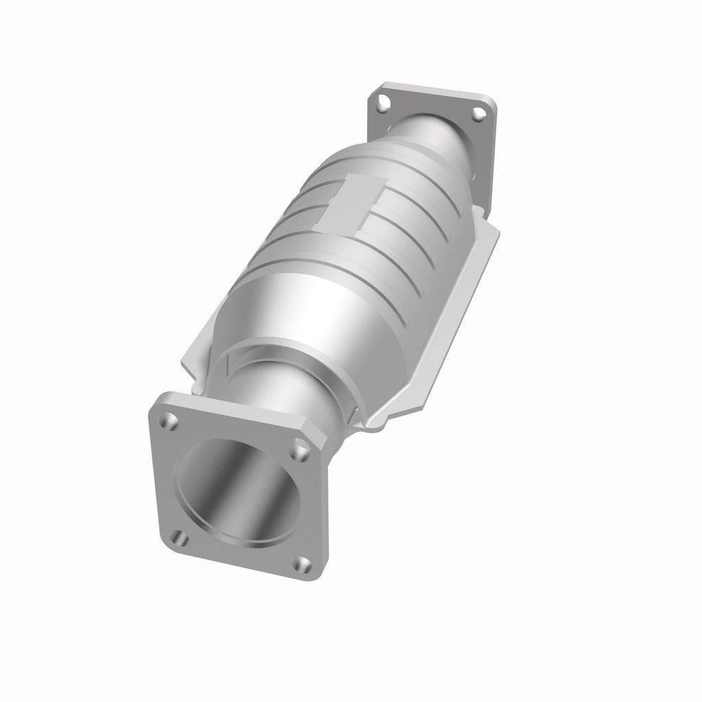 MagnaFlow Exhaust Products 23650 Standard Grade Direct-Fit Catalytic Converter for Select Geo Storm, Isuzu Impulse