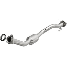 Load image into Gallery viewer, MagnaFlow Exhaust Products 4451217 California CARB Direct-Fit Catalytic Converter for Select Chevrolet Trailblazer, GMC Envoy, Oldsmobile Bravada