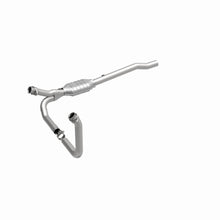 Load image into Gallery viewer, MagnaFlow Exhaust Products 93616 HM Grade Direct-Fit Catalytic Converter for Select Dodge Ram