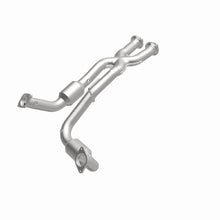 Load image into Gallery viewer, MagnaFlow Exhaust Products 49046 OEM Grade Direct-Fit Catalytic Converter for Select Jeep Grand Cherokee