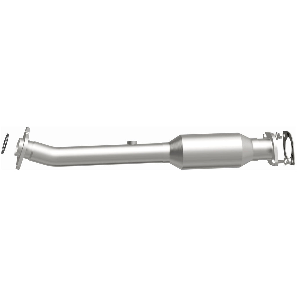 MagnaFlow Exhaust Products 21-121 OEM Grade Direct-Fit Catalytic Converter for Select INFINITI QX56, INFINITI QX80, Nissan Armada, Nissan NV2500, Nissan NV3500, Nissan TITAN, Nissan TITAN XD