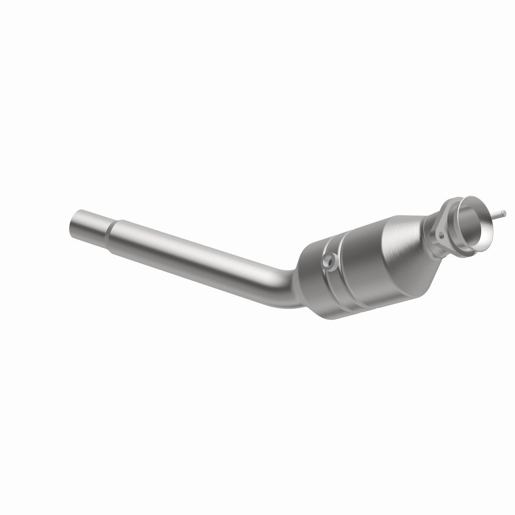 MagnaFlow Exhaust Products 52070 OEM Grade Direct-Fit Catalytic Converter for Select Jaguar XJ