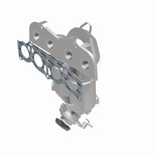 Load image into Gallery viewer, MagnaFlow Exhaust Products 23085 HM Grade Manifold Catalytic Converter for Select Toyota Highlander