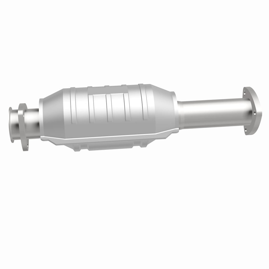 MagnaFlow Exhaust Products 22834 Standard Grade Direct-Fit Catalytic Converter for Select Saab 900
