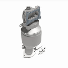 Load image into Gallery viewer, MagnaFlow Exhaust Products 6511893 California CARB Manifold Catalytic Converter for Select Acura MDX, Honda Accord, Honda Passport, Honda Pilot