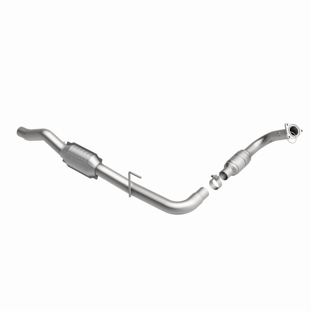 MagnaFlow Exhaust Products 49667 OEM Grade Direct-Fit Catalytic Converter for Select Chevrolet Silverado HD, Chevrolet Silverado 2500, Chevrolet Suburban 2500, GMC Sierra HD, GMC Sierra 2500, GMC Sierra HD, GMC Yukon XL