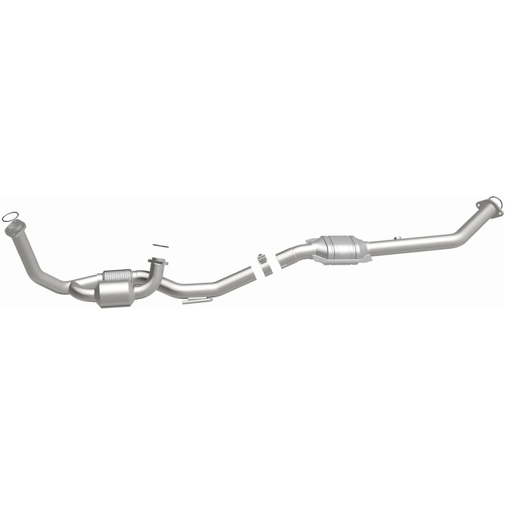MagnaFlow Exhaust Products 447163 California CARB Direct-Fit Catalytic Converter for Select Toyota Sienna
