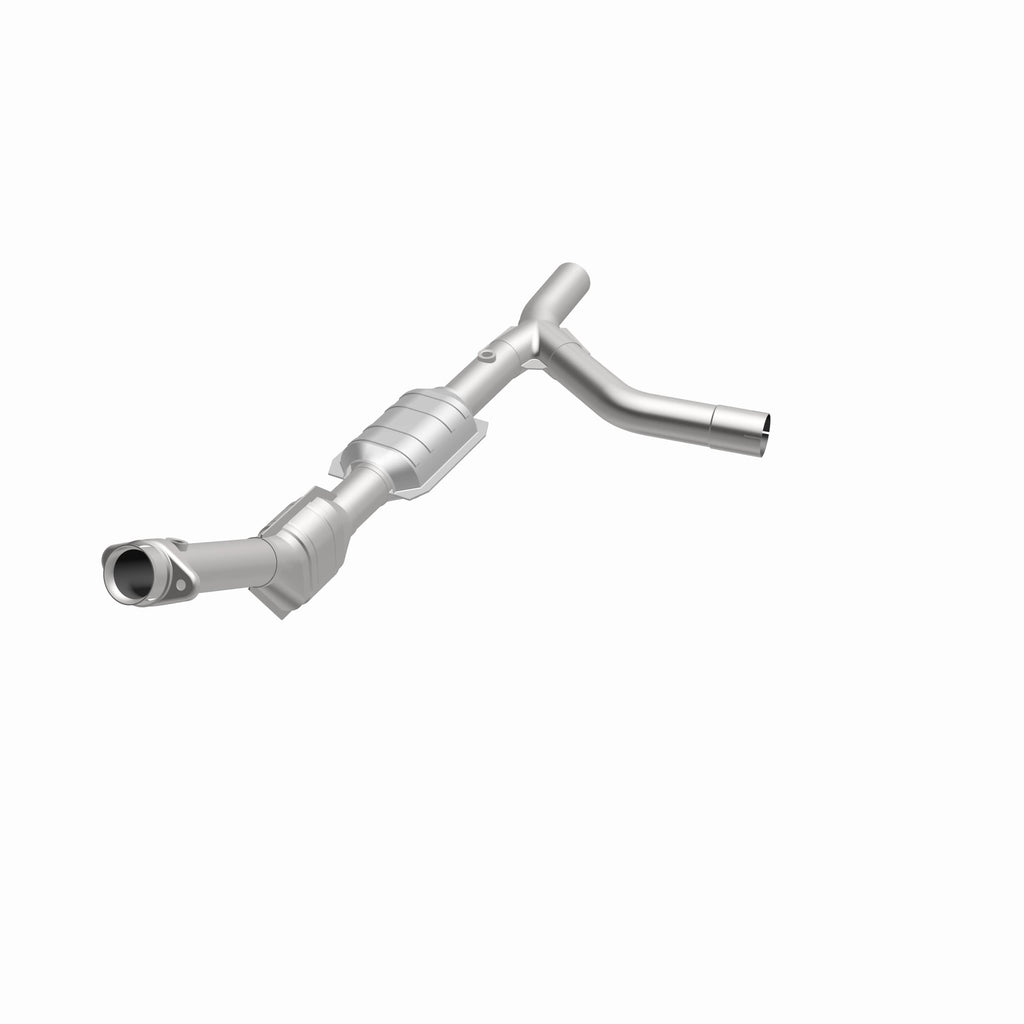 MagnaFlow Exhaust Products 447157 California CARB Direct-Fit Catalytic Converter for Select Ford E-150 Econoline, Ford E-150 Econoline Club Wagon