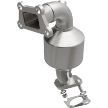 Load image into Gallery viewer, MagnaFlow Exhaust Products 5582881 California CARB Manifold Catalytic Converter for Select Chevrolet Equinox, GMC Terrain